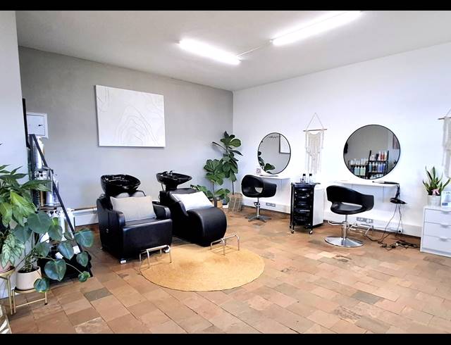 67M² OFFICE FOR SALE IN BALLITO DISTRICT